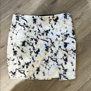 ZARA MINI SKIRT WITH SLIT